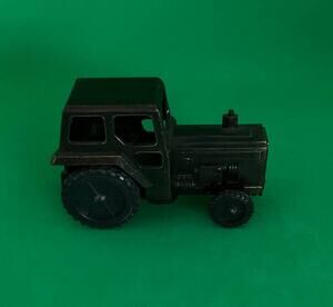 Vintage Die Cast Miniature Pencil Sharpener - Classic Tractor